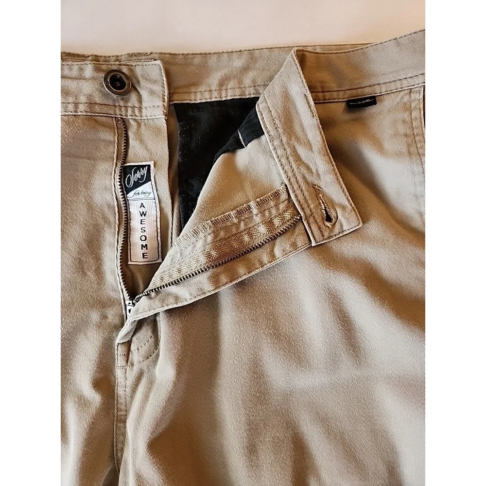 Travis Mathews Pants Sz 38 Performance Stretch Chinos Khaki Tan Golf Preppy READ